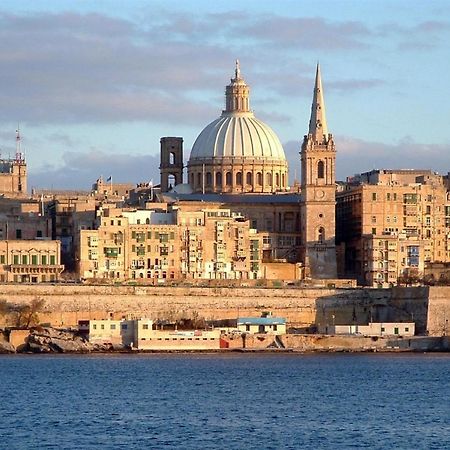 Seafront Lux Apart Inc Pool, Upmarket Area Sliema Esterno foto