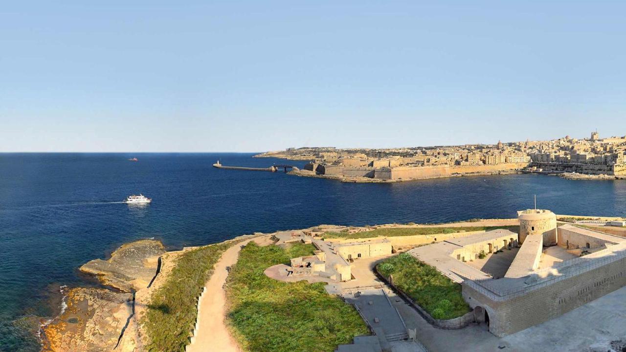 Seafront Lux Apart Inc Pool, Upmarket Area Sliema Esterno foto