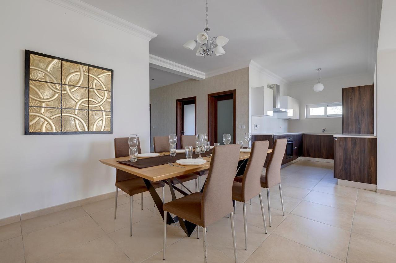 Seafront Lux Apart Inc Pool, Upmarket Area Sliema Esterno foto
